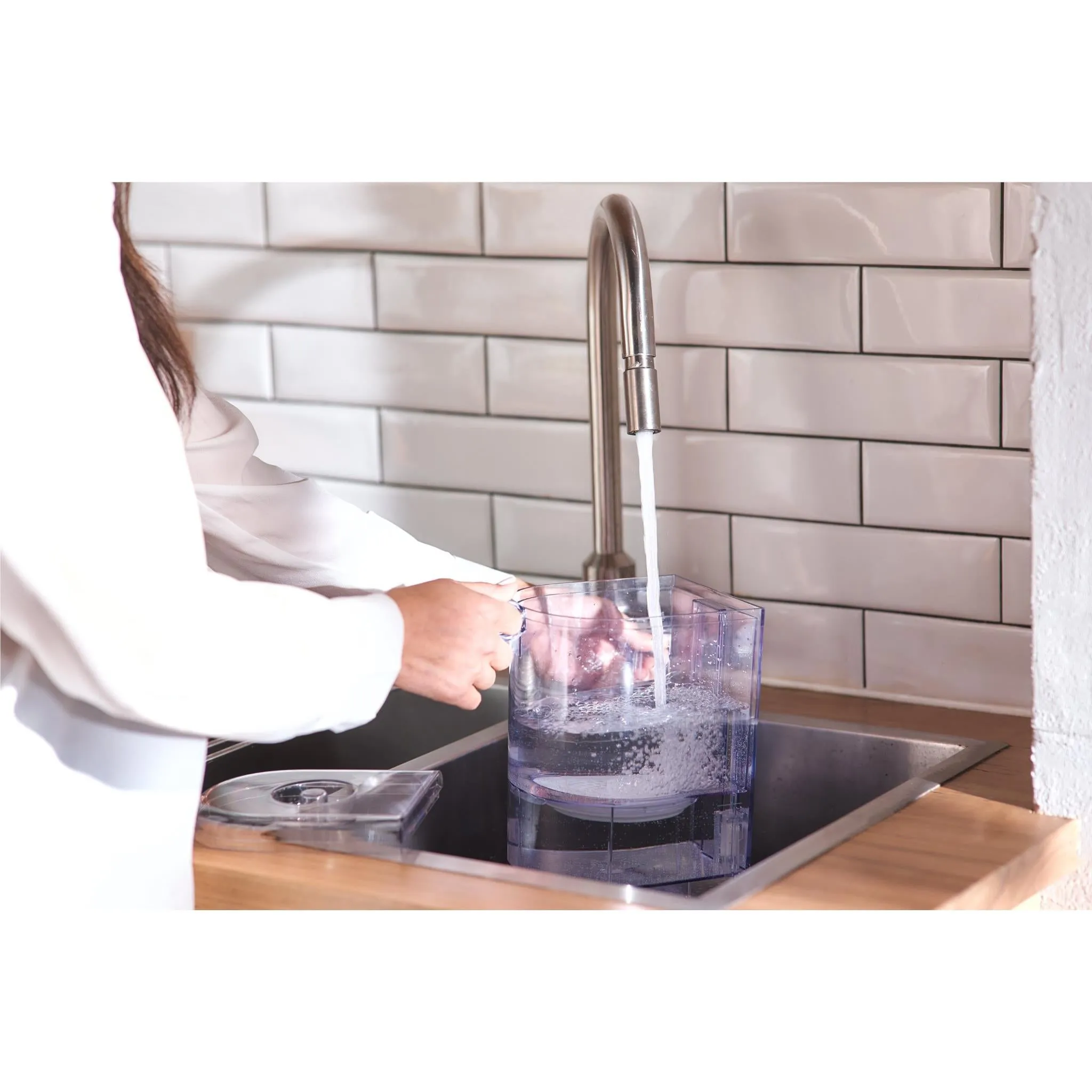 Breville the AquaStation™ Hot Water Machine