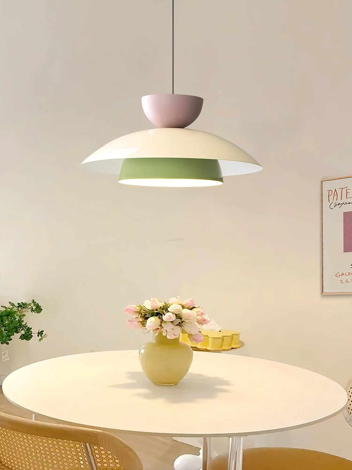 Olemi Pendant